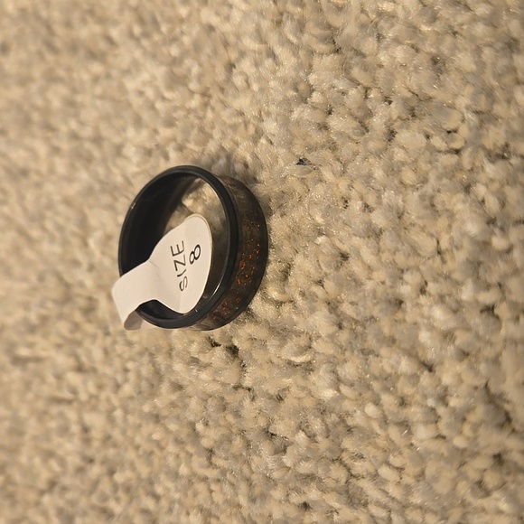 Black and Orange Ring Size 8 - Picture 3 of 3